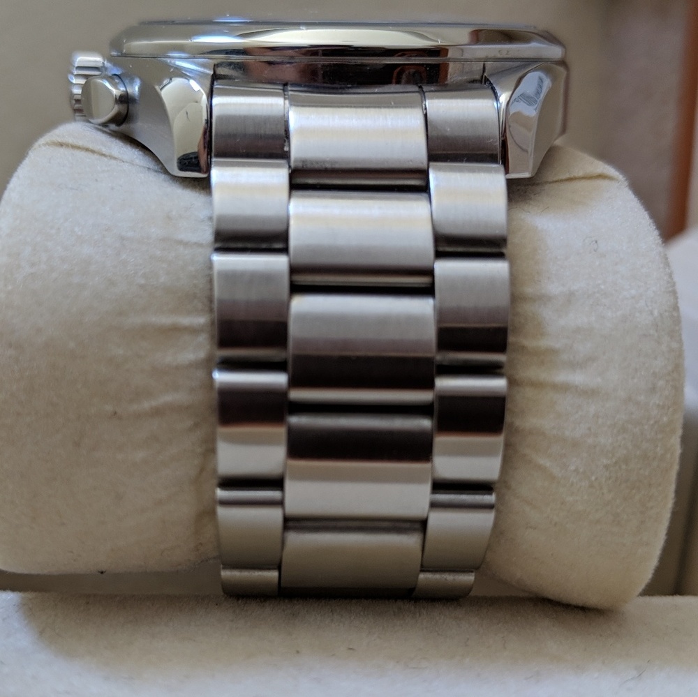 Omega Aqua Terra - Picture 3 of 8